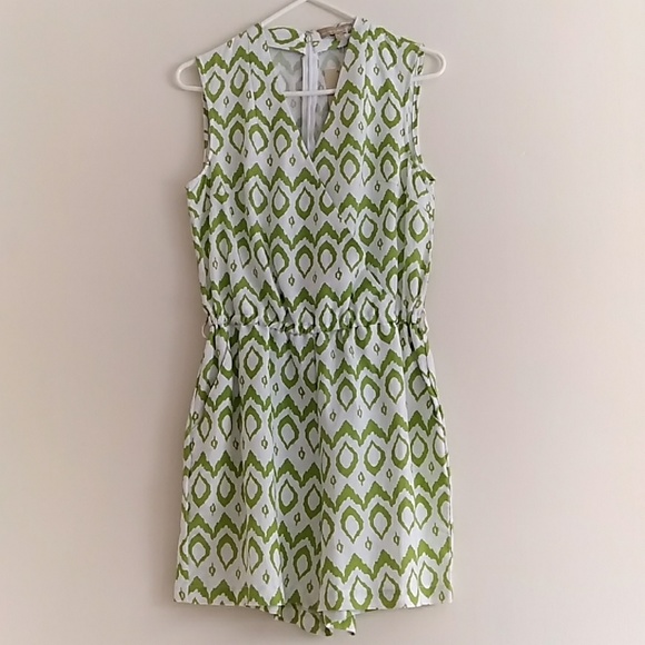 NWT Appraisal size S V-NECK Sleeveless lime rind/g - Picture 2 of 8